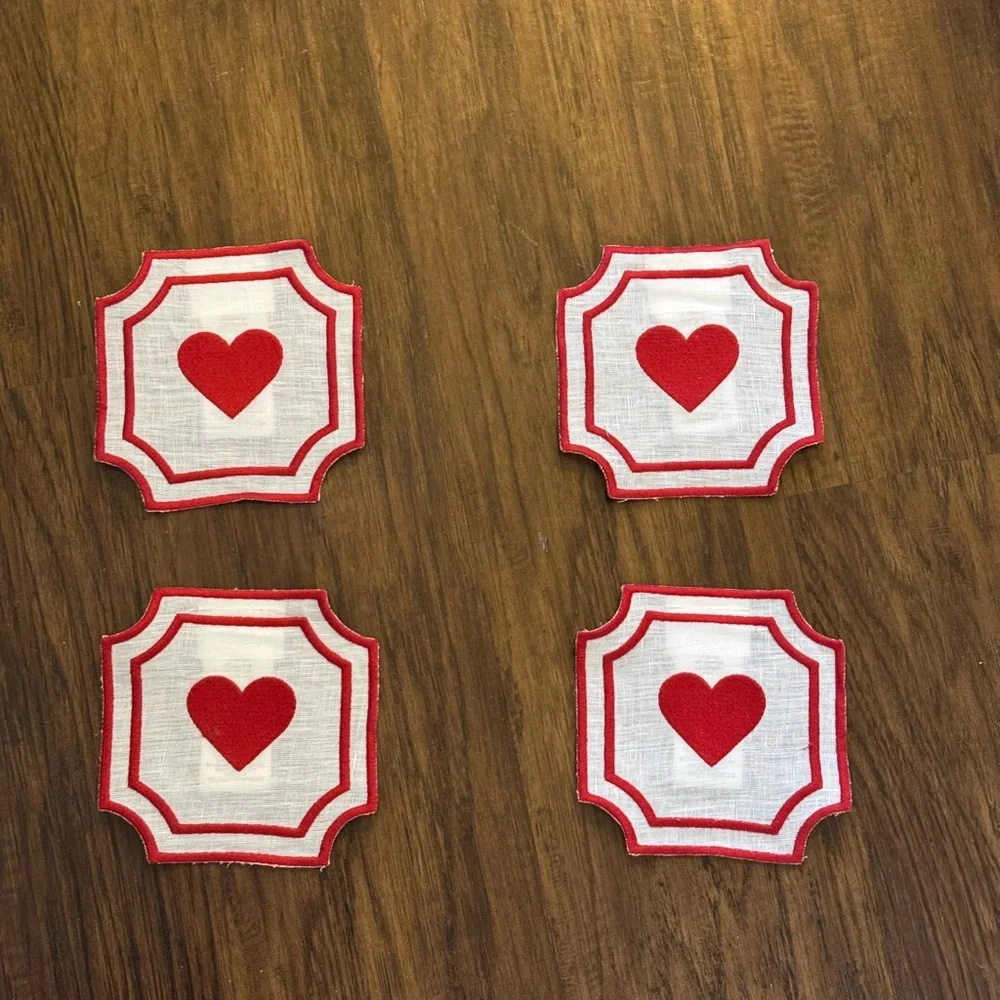 Williams Sonoma cartouche Red Heart Coasters Set
